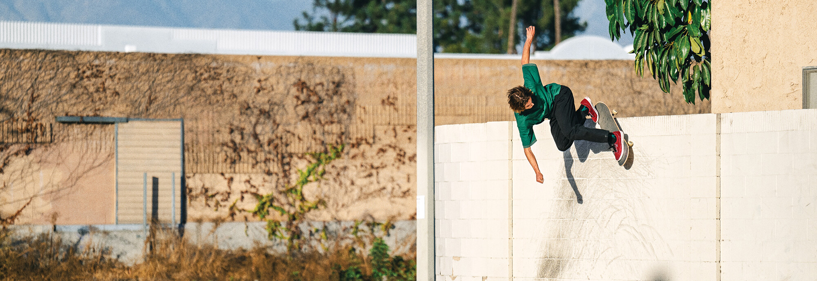 Curren-Caples_02